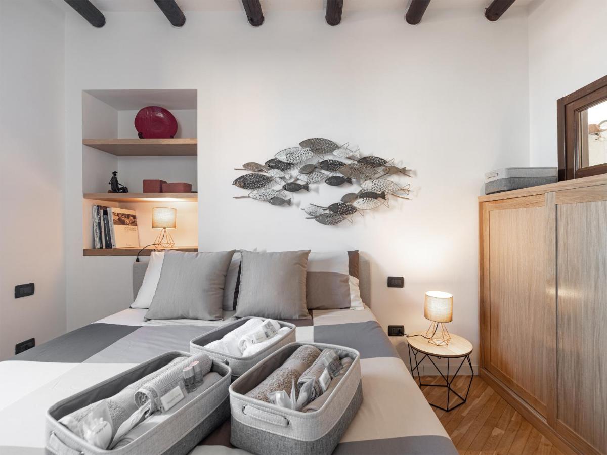 Suite "Le Vele" In The Heart Of The City Cagliari Zewnętrze zdjęcie